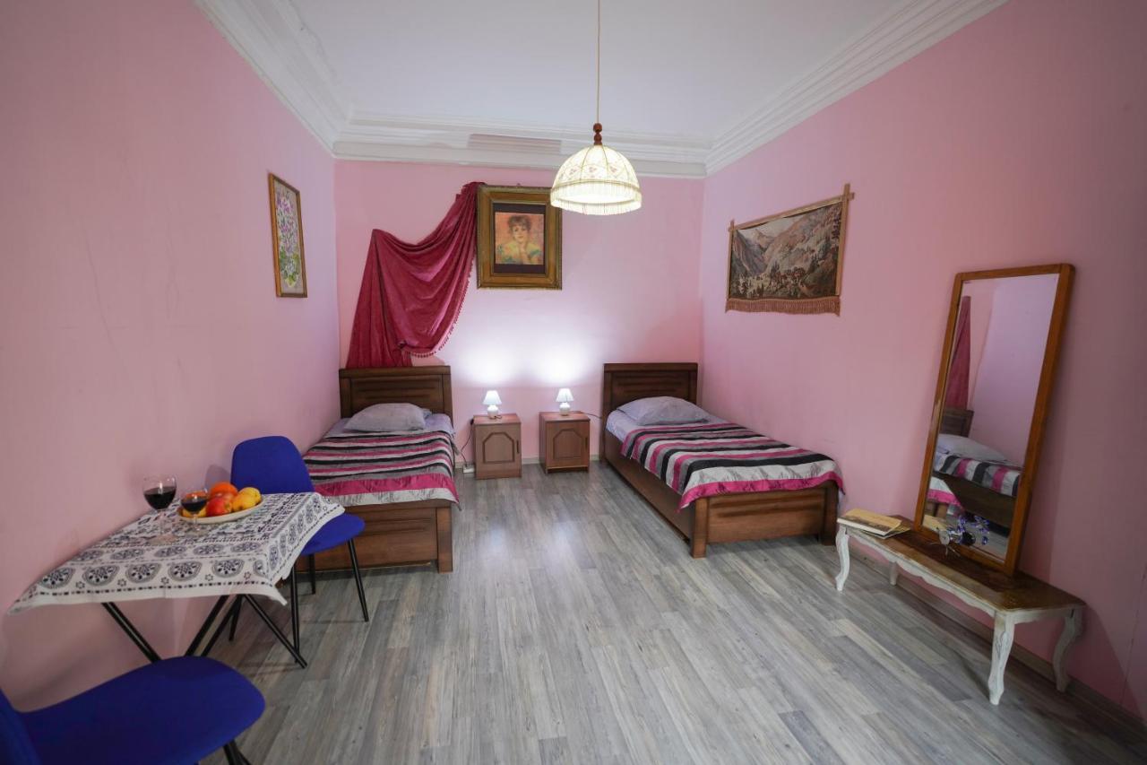 Leon Rooms Tbilisi Luaran gambar