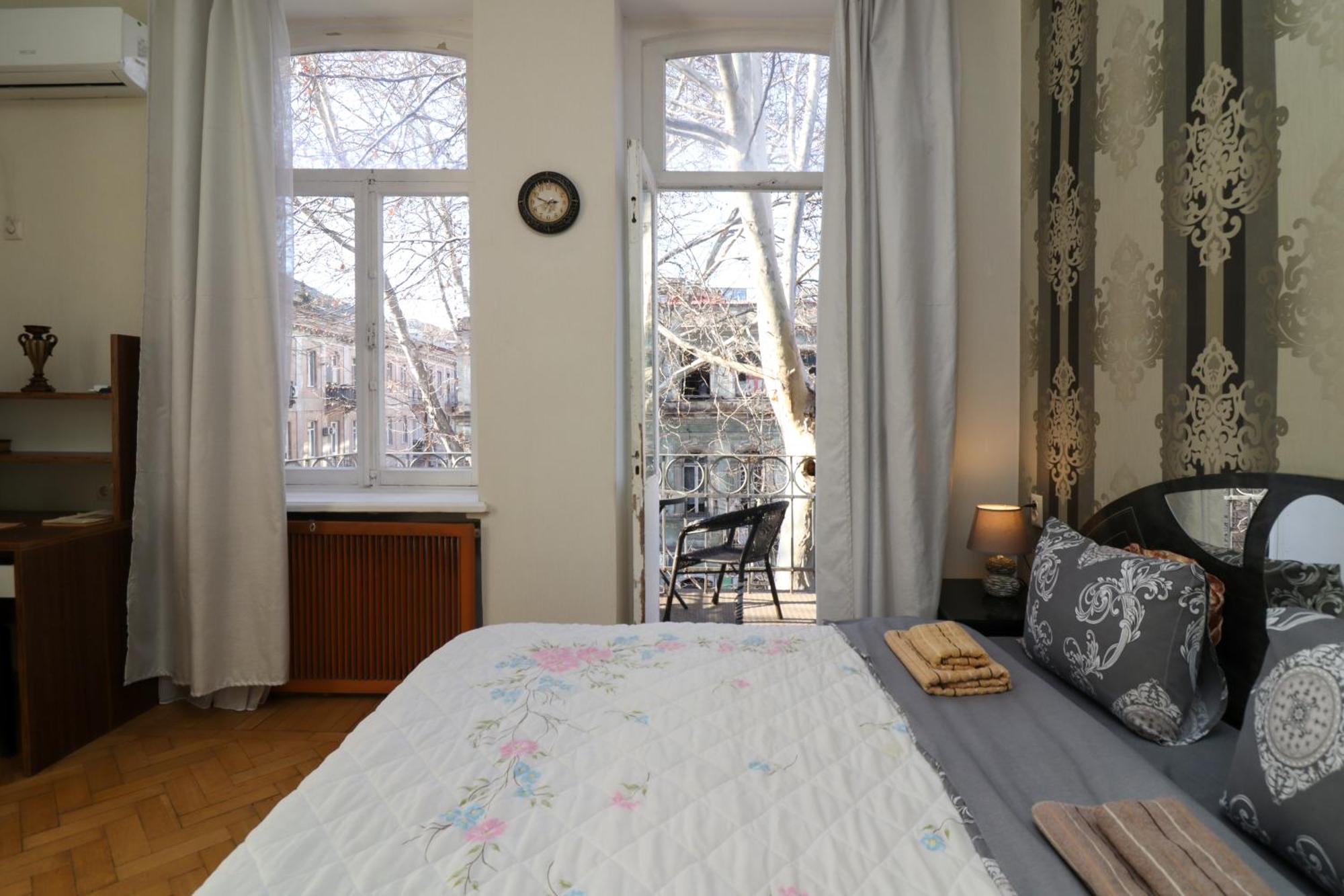 Leon Rooms Tbilisi Luaran gambar